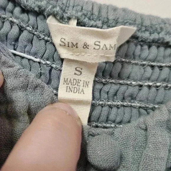 Sim&sam smocked knee length dress! - Picture 5 of 7